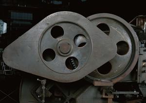 ひとつの光源で複数の照明が可能