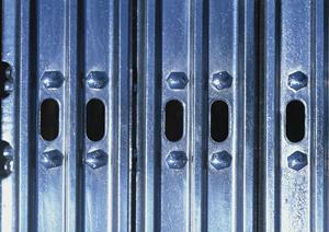 家の外回りの掃除にあると便利な高圧洗浄機