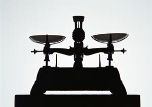 超音波カッターの優れている点について