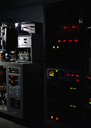 様々なベアリングを取り扱う新光精工